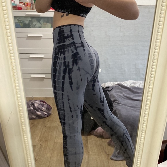 Lululemon Align Leggings 25” - Picture 5 of 5